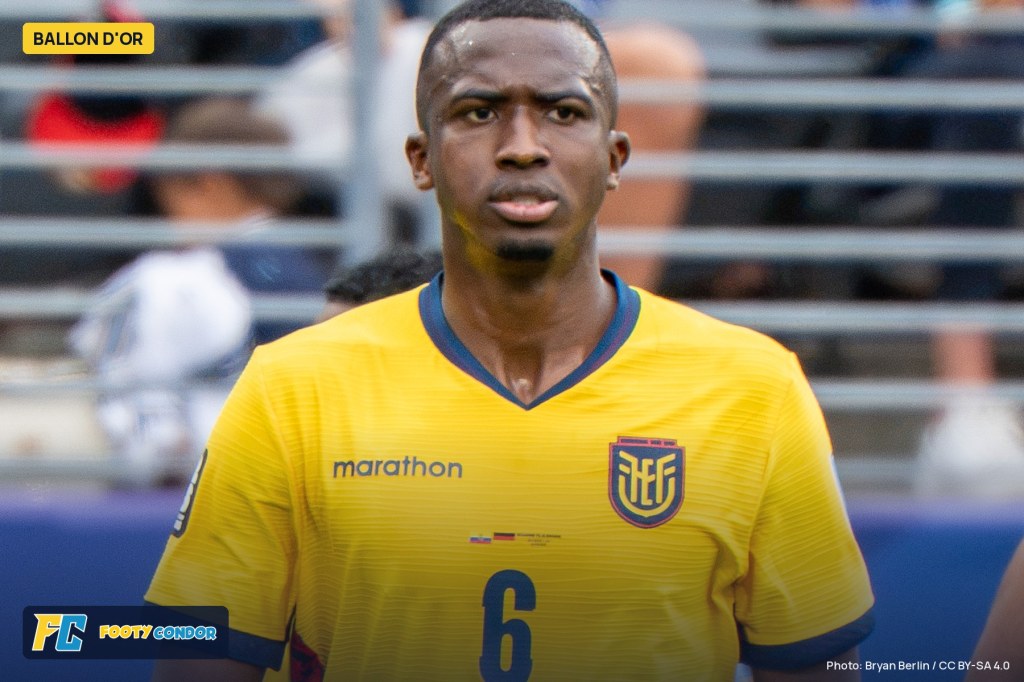 Willian Pacho in Ecuador's yellow number 6 shirt